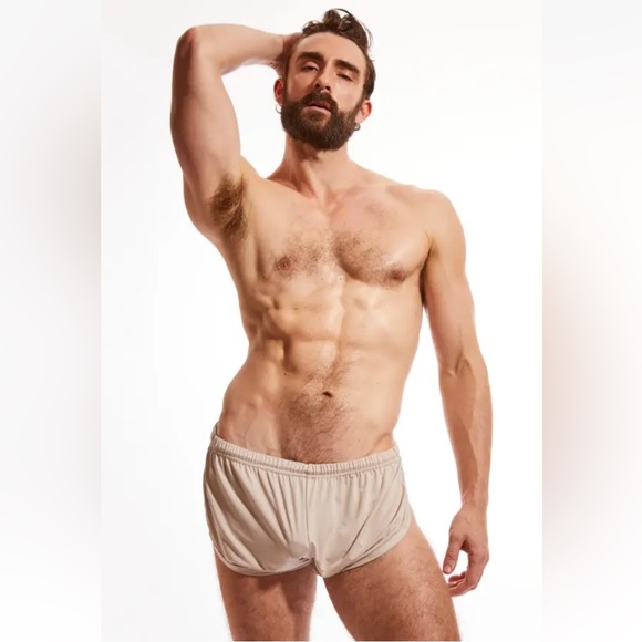 NWT N2N Bodywear Men's Dream Split Short - Nude, Small - Picture 4 of 7